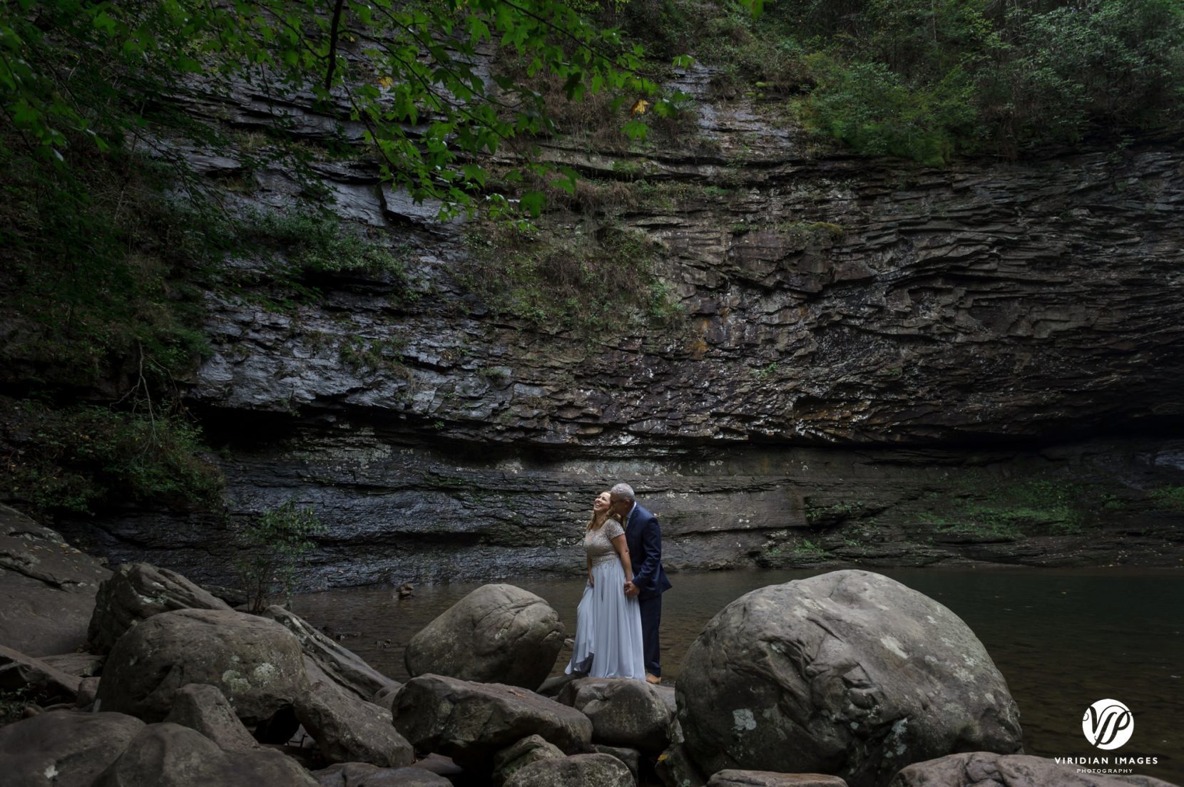 adventure post wedding session at cloudland canyon on rocks