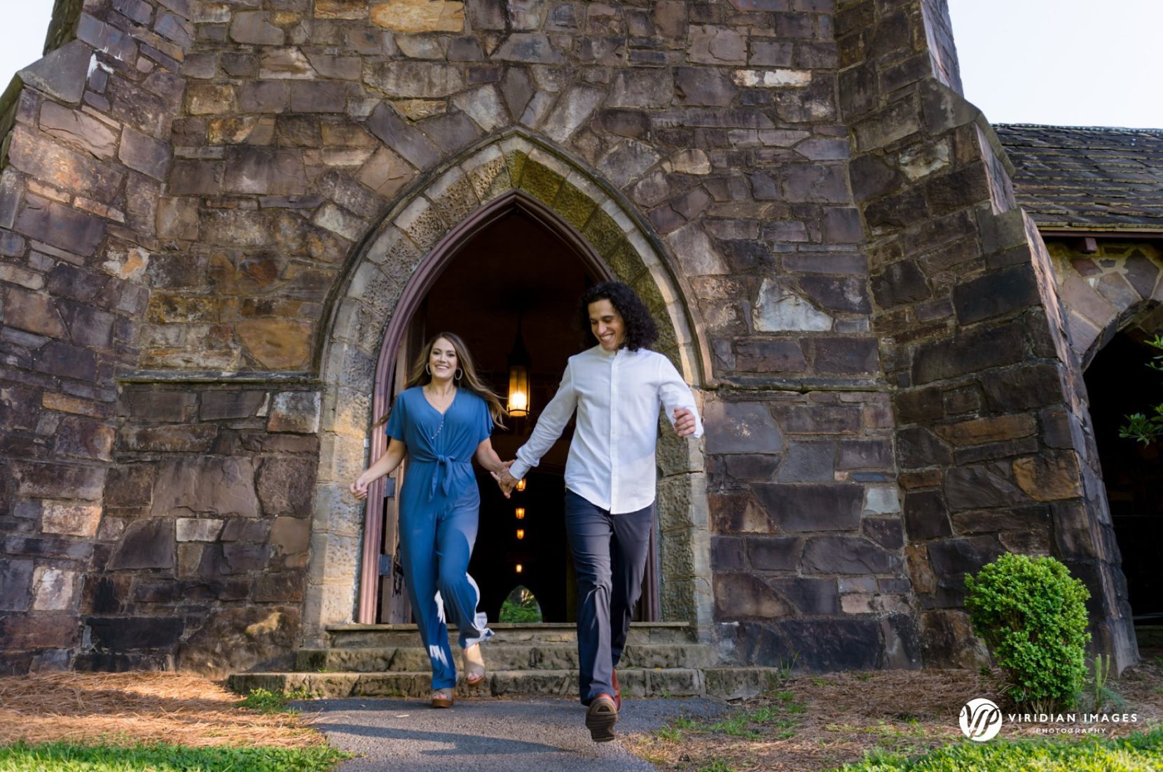 Natural and relaxed engagement session at Berry College